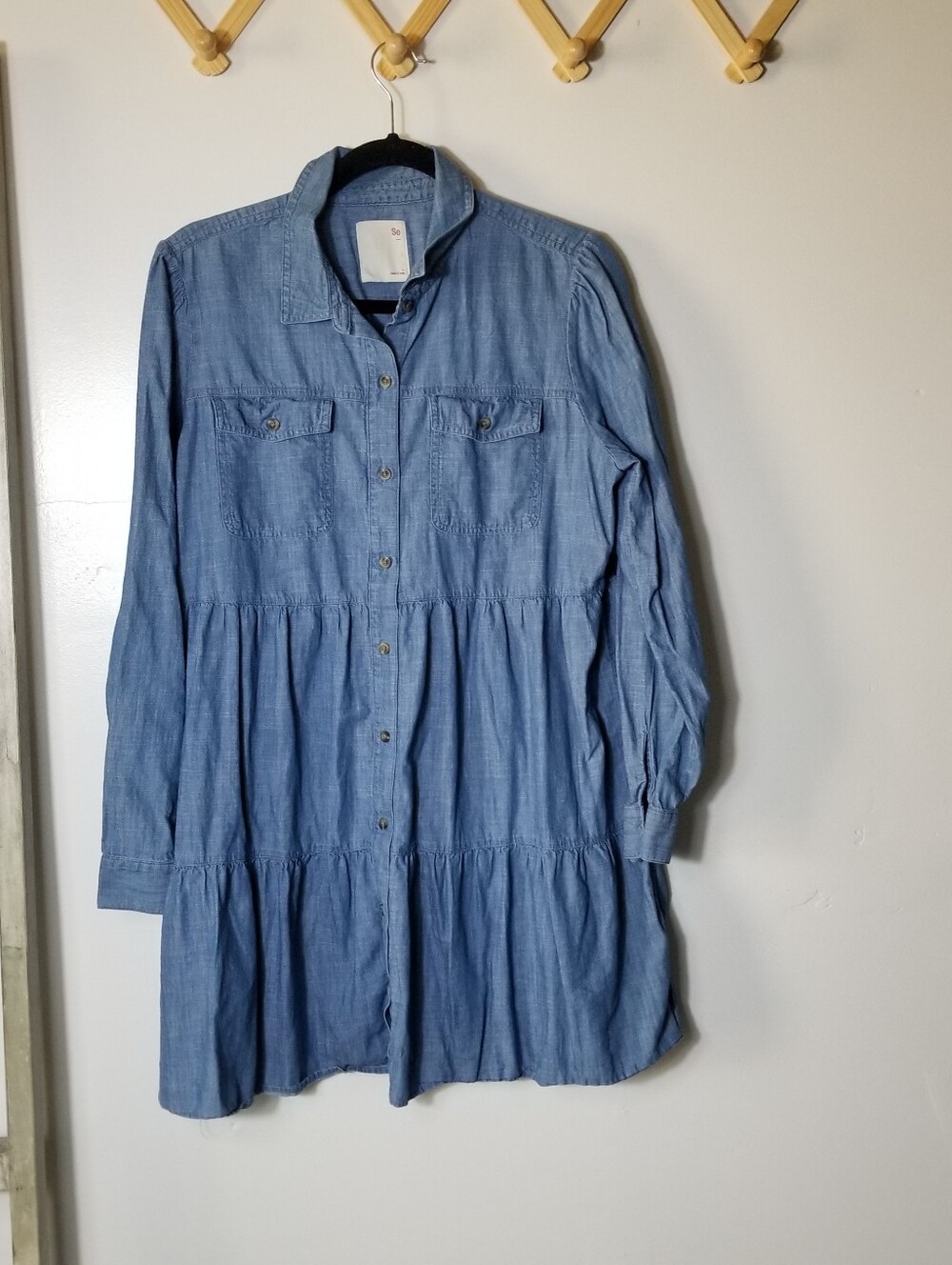 SO JUNIORS CHAMBRAY TIERED LONG SLEEVE BUTTON DOWN DRESS SIZE LARGE